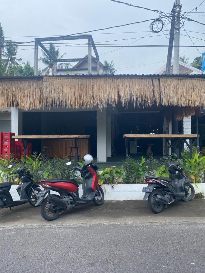 Paca'S Reggae Bar & Hostel Ambat Bagian luar foto